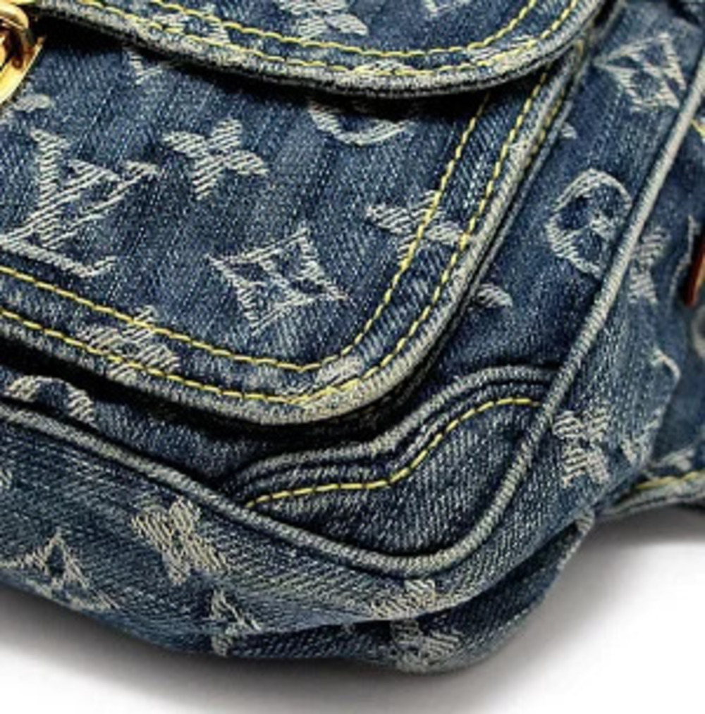 Louis Vuitton Bum Bag Body Waist Pouch Clutch Monogram Denim - Picture 4 of 7